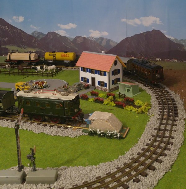 Un wagon-citerne HAG totalement “heimatlos” (apatride)