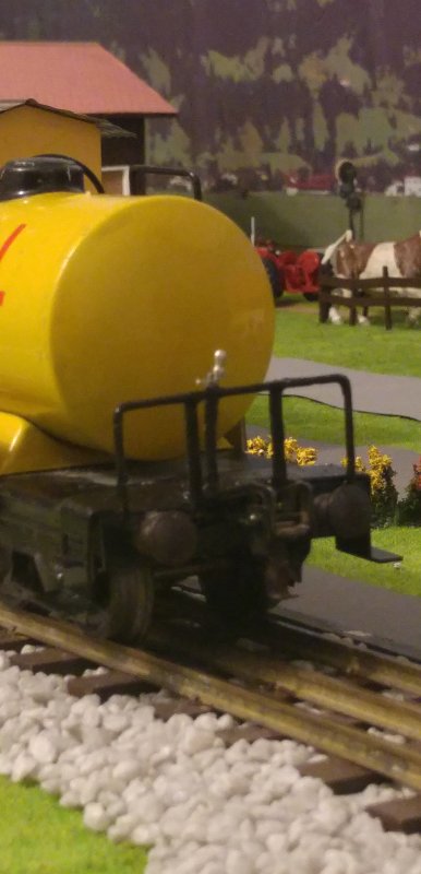 Un wagon-citerne HAG totalement “heimatlos” (apatride)